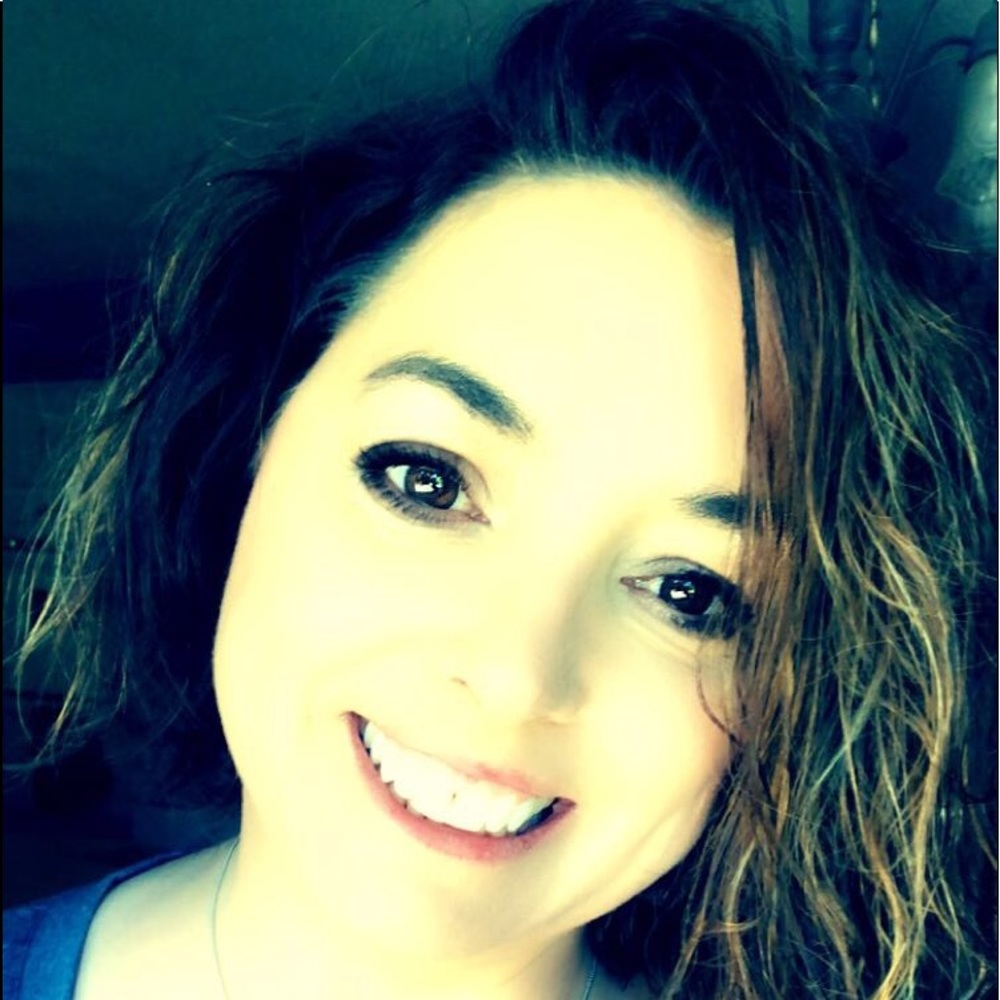 Meet your Posher, Melissa